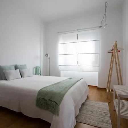 The Minimal House * Bombarral